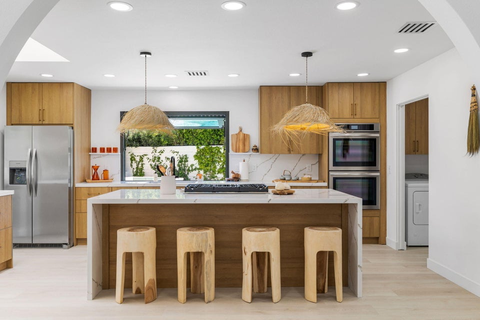 20240511031506394405000000-o